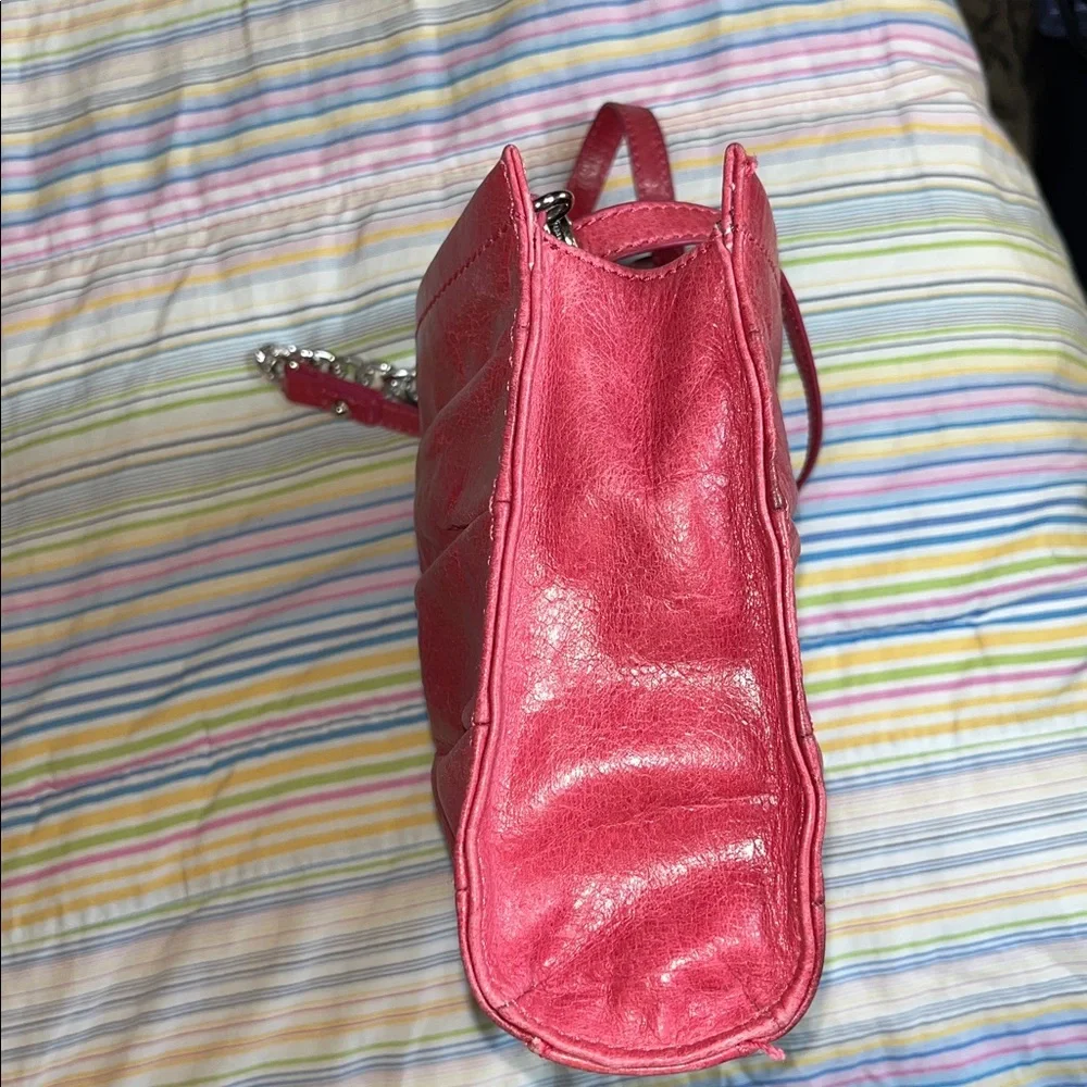 The Sak Pink Pleated Red Leather Shoulder‎ Bag GUC